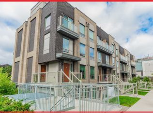 7 Applewood Ln, Toronto, ON M9C 0C1