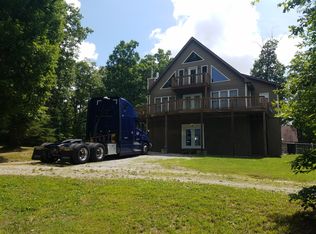 907 Rolling Hills Dr, Spencer, TN 38585