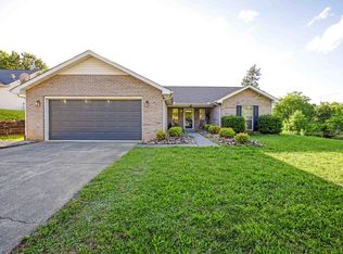 703 Shane Dr, Maryville, TN 37804