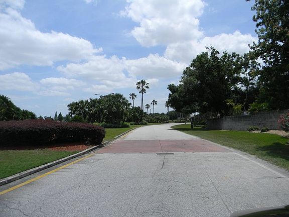 3rd image of 3960 Southpointe Dr APT 532