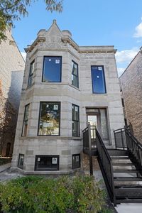 3305 W Wrightwood Ave, Chicago, IL, 60647