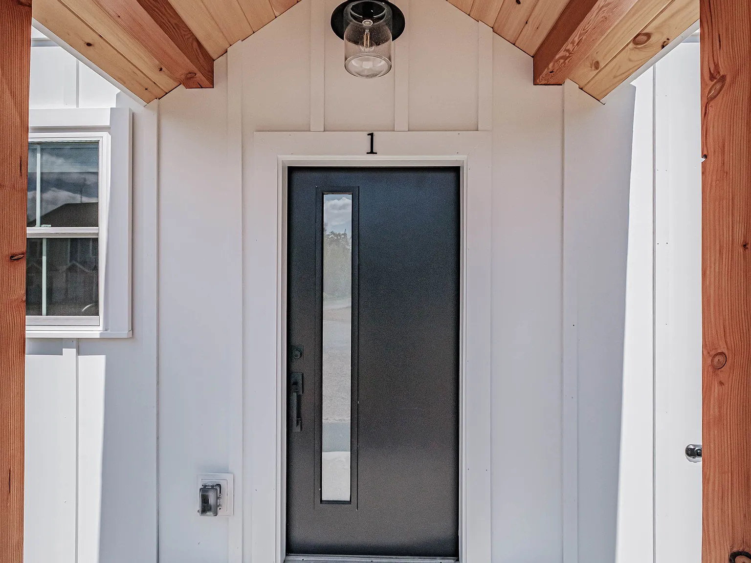 Eco Estates Duplexes - 11 Sunshine Circle — Photo 3