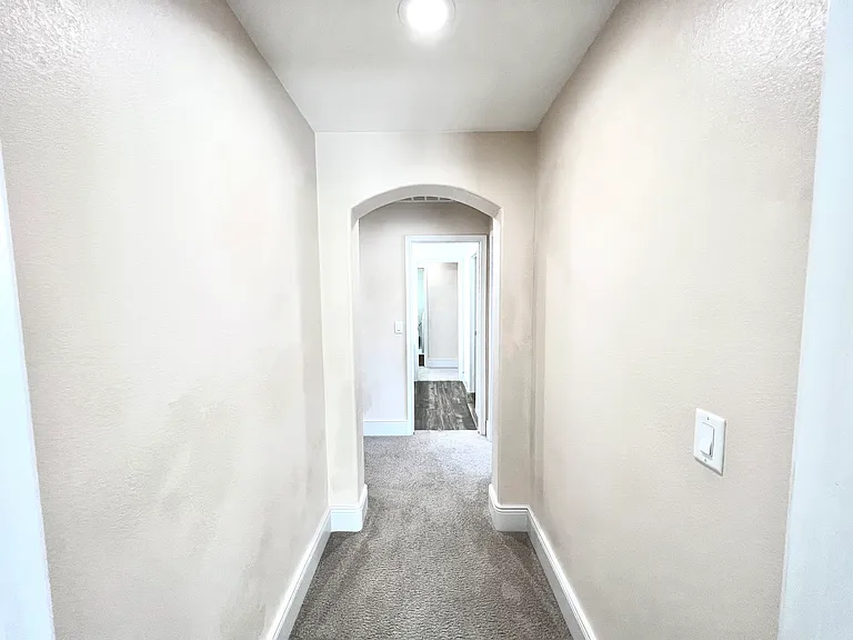 7140 Charter Crest St — Photo 50