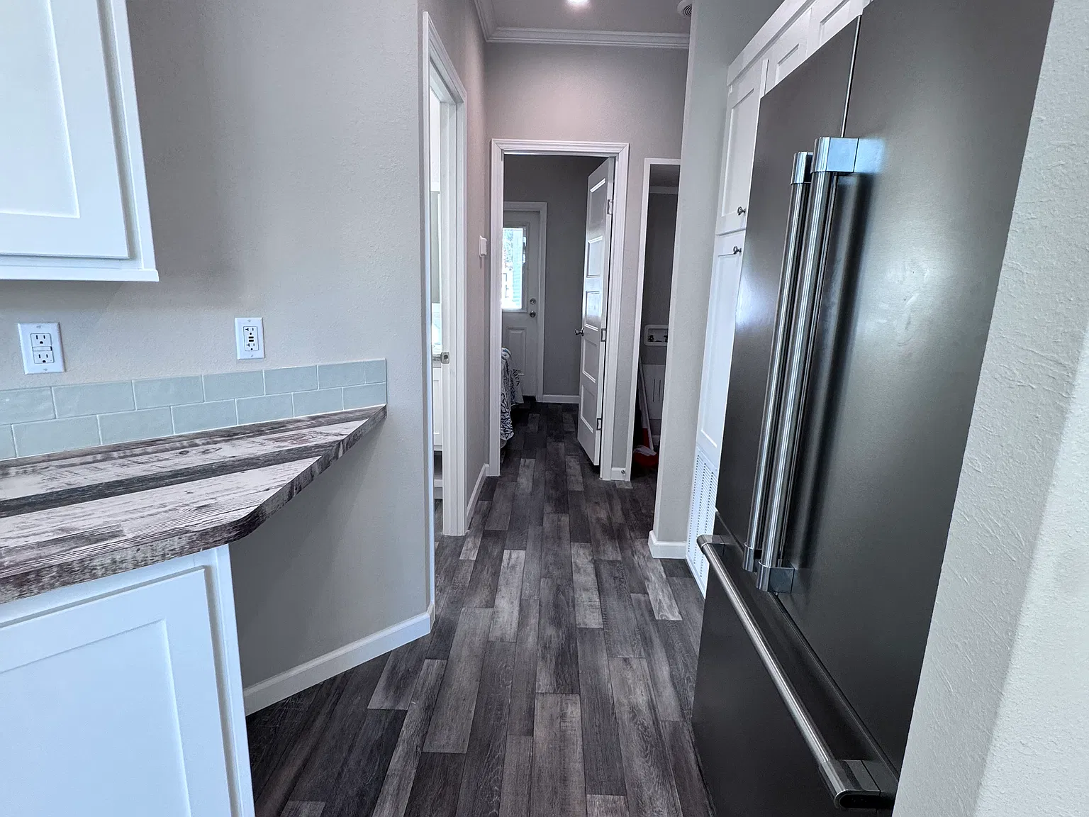 1 bed, 400 sqft, $2,800 — Photo 4