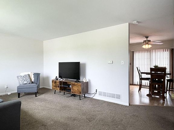 4th image of 1224 Quail Dr