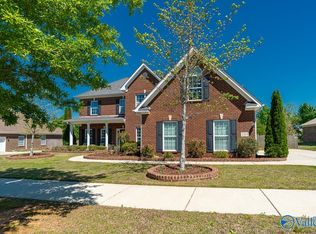 205 Greythorne Dr, Madison, AL 35758