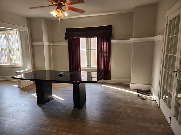 2nd image of 406 Andrews Park Blvd