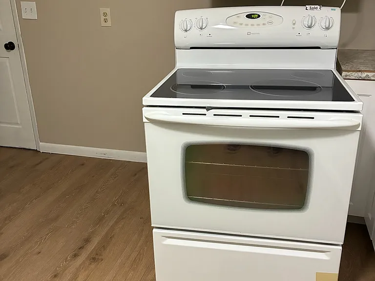 Stove,