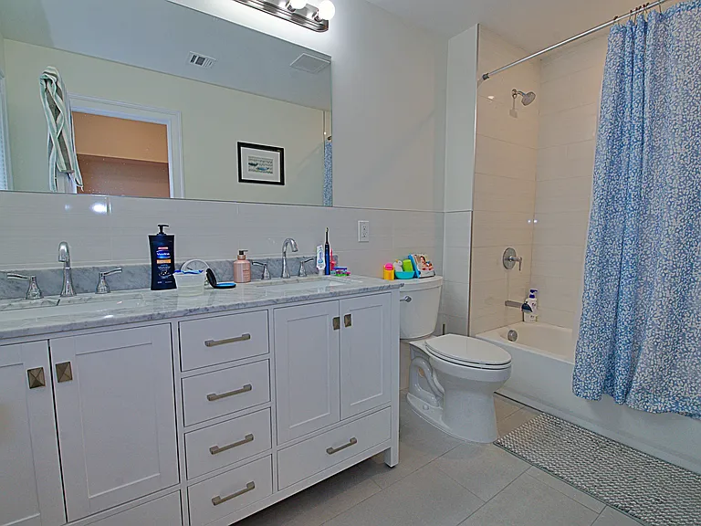 2408 Hammett Ave — Photo 18