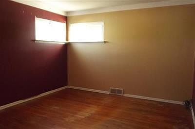 5th image of 1531 Levona St
