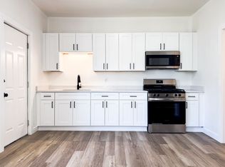 1746 Chatham St, Racine, WI 53402