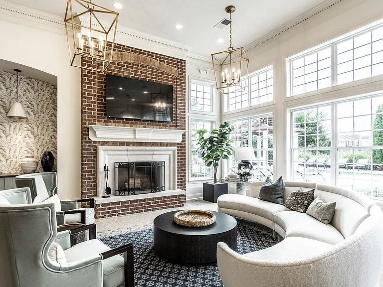 1411 Fairfax Manor Dr — Photo 35
