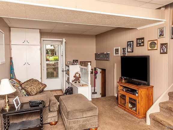 2nd image of 13977 Wendy Dr