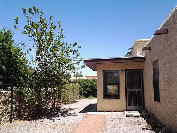5th image of 2031 Briarwood Ln #7