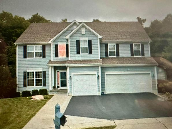 465 Hawking Dr, Galena, OH 43021