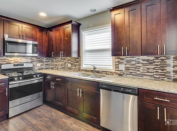 2nd image of 10640 S King Dr