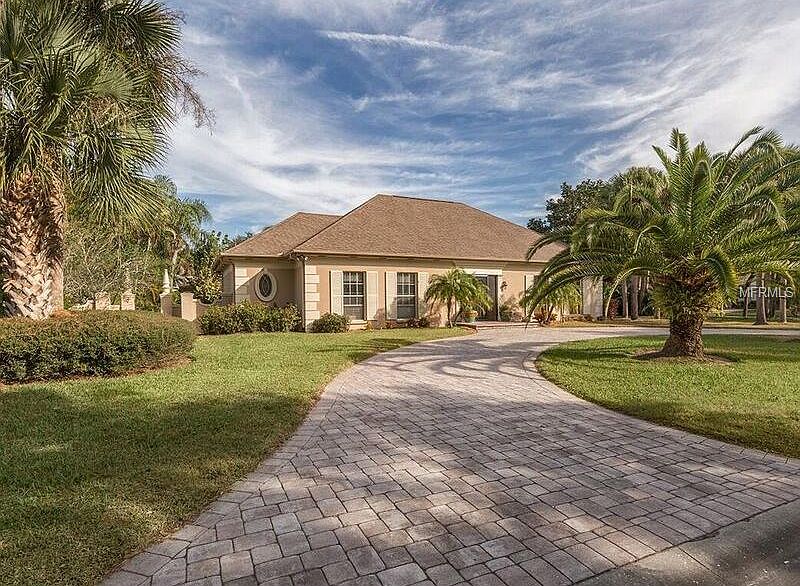 1st image of 34 Golf View Dr