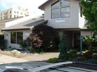 133 NW D St, Grants Pass, OR 97526