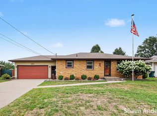 6892 Quincy Dr SW, Grand Rapids, MI 49548