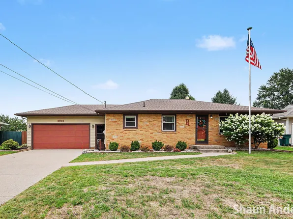 6892 Quincy Dr SW, Grand Rapids, MI 49548