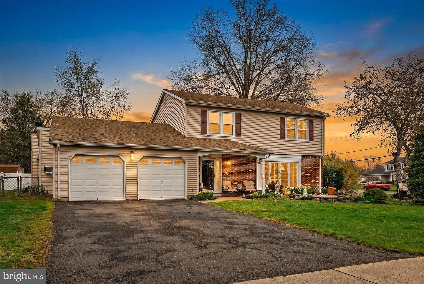 22 Hoffman Dr photo 1