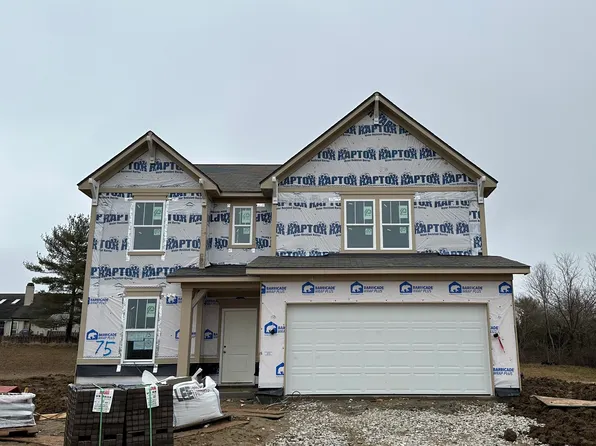 903 Stonehaven Dr, Indianapolis, IN 46239