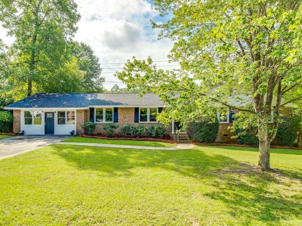 611 N Eden Dr, Cayce, SC 29033