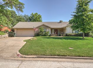 1617 Valley Rd, Sapulpa, OK 74066