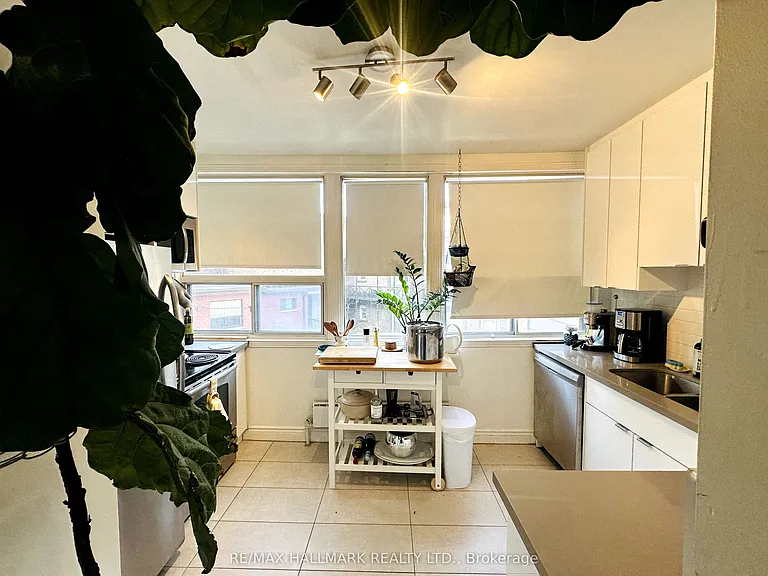 20 Triller Ave #2 — Photo 16