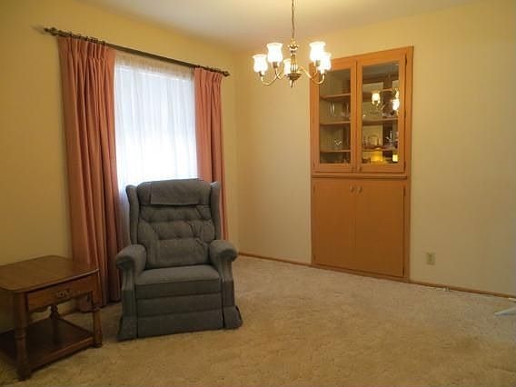 5th image of 2108 N 114th St
