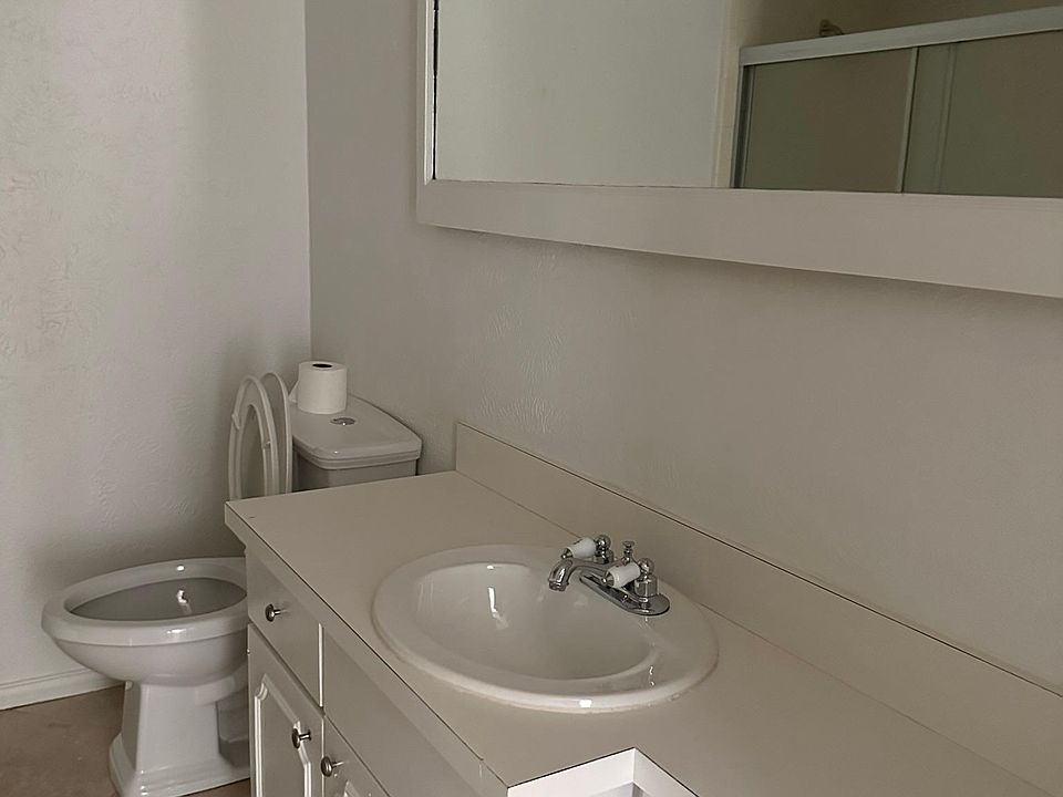 1st image of 4121 Emerson Ave APT C