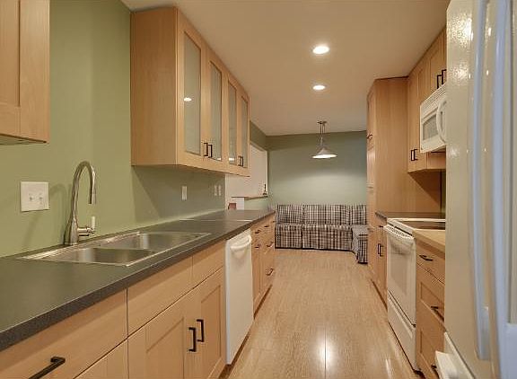 4th image of 6400 York Ave S APT 126