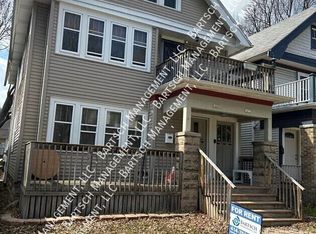 1449 N 49th St, Milwaukee, WI 53208