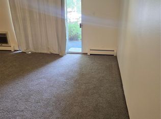 600 S Clinton St APT 3A, Denver, CO 80247