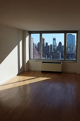 Rented by The Durst Organization | media 23