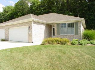 405 Elliott Pointe Dr, New Castle, IN 47362