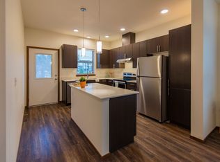 17412 44th Ave #Q-102, Tacoma, WA 98446