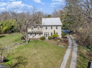 925 Hertzler Rd, Mechanicsburg, PA 17055
