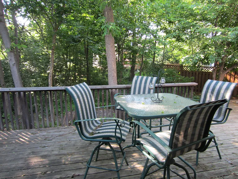 Maple Knoll Way NW — Photo 18