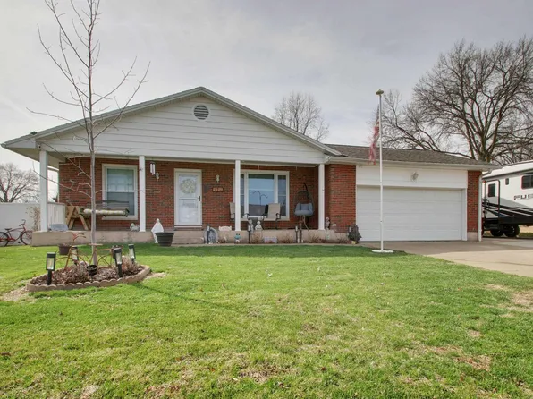 1016 Gerard Ave, Quincy, IL 62305