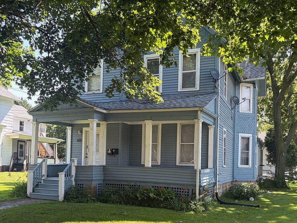 1st image of 432 S 4th St