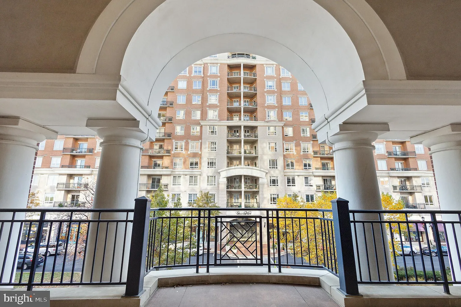 1915 Towne Centre Blvd Unit 413 photo 1