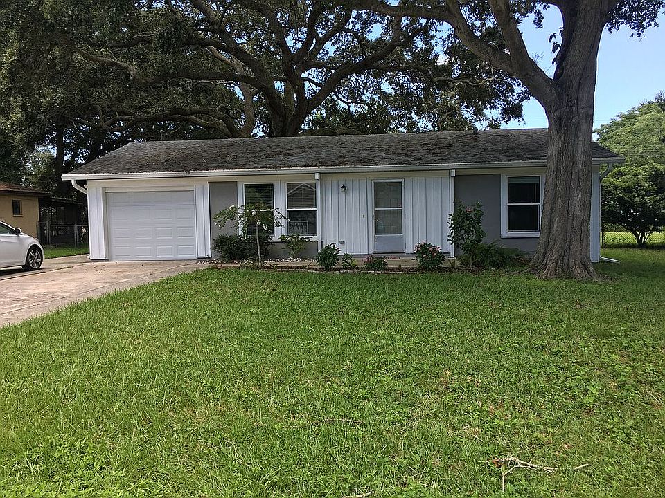 1st image of 1728 Grove Dr