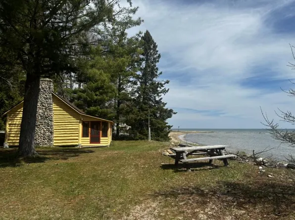 4130 N Lake Shore Dr, Black River, MI 48721