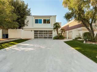 844 Vegas Valley Dr, Las Vegas, NV 89109