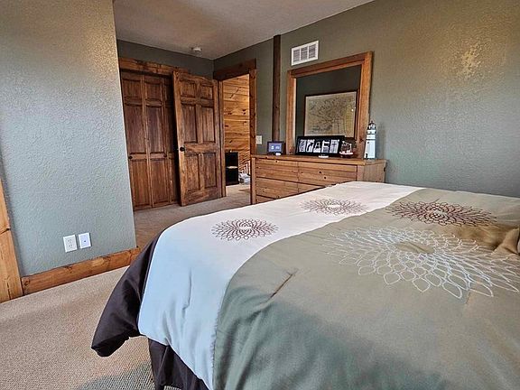 5th image of 10629 Wildflower Dr