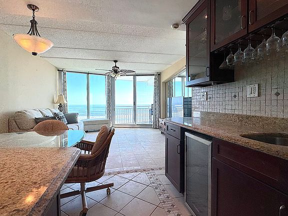 4th image of 3601 S Atlantic Ave Unit 303
