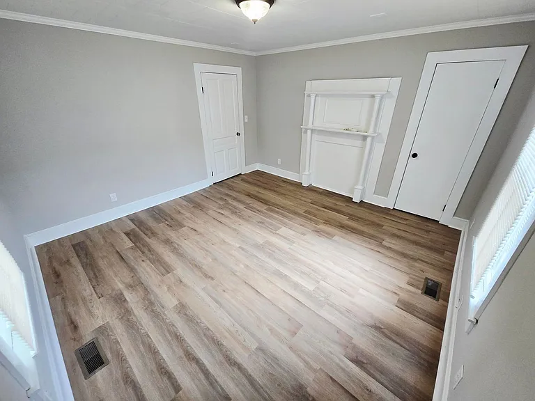 728 Tucker St — Photo 5