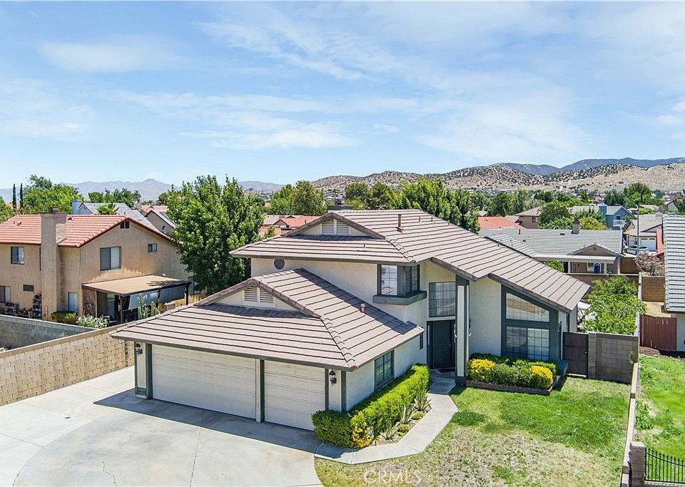 1st image of 2102 Redrock Ct
