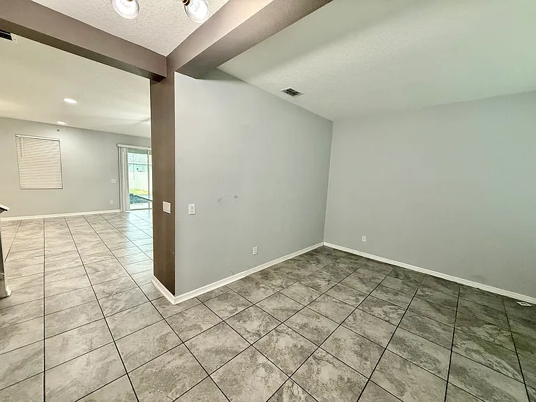 5314 Rochester Pl — Photo 5